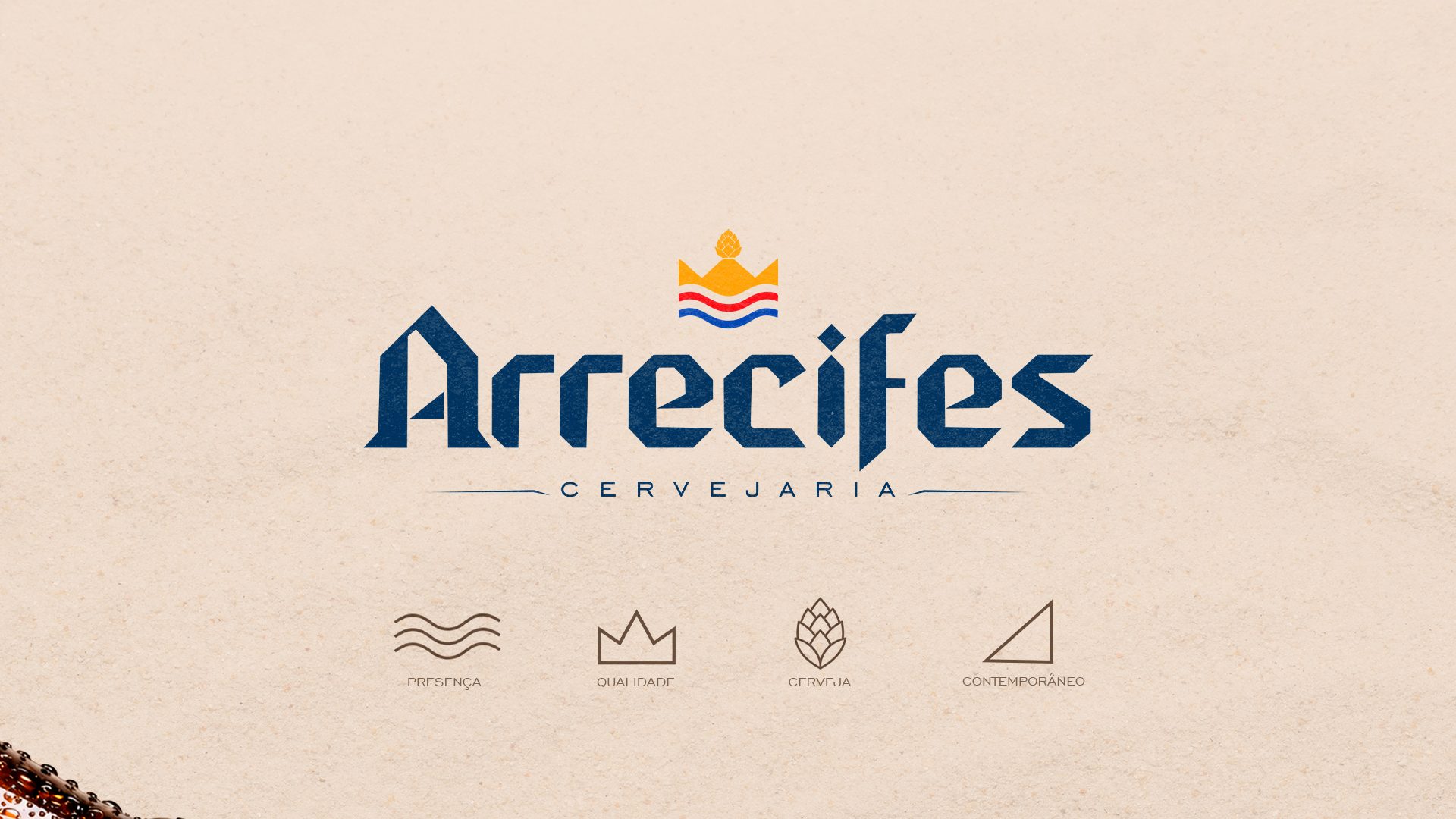 Depois: Grid geométrico vetorial final da marca Arrecifes